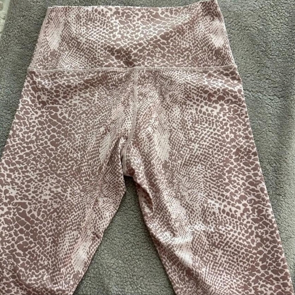 Luca + Grae Mauve Cheetah Print set - Picture 3 of 6